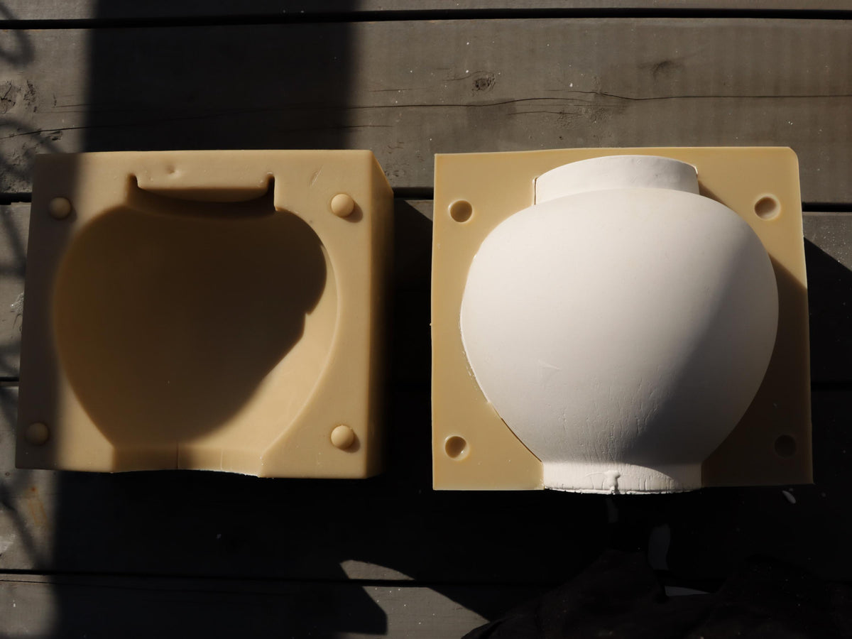 Korean Moon Jar Silicone Mold, 160mm Dal Hangari, Pottery, Candle Making