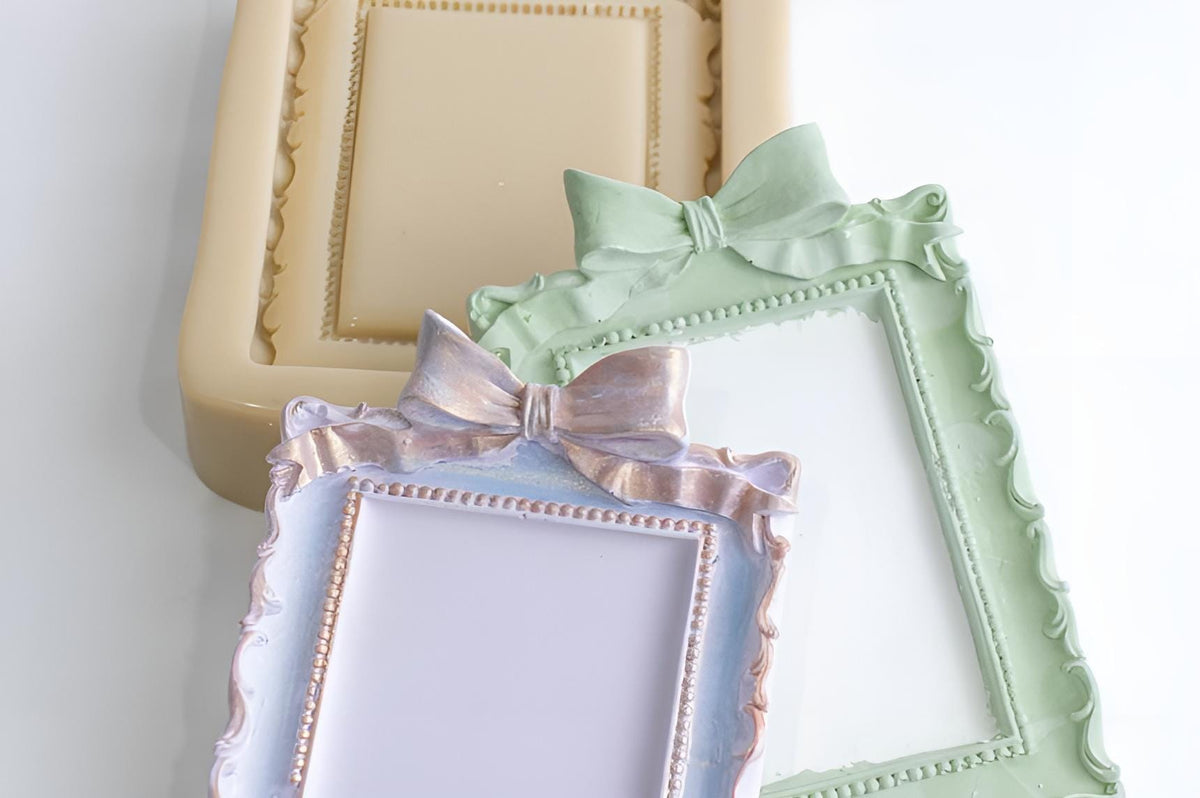 Vintage Ribbon Picture Frame Silicone Mold, Cake Decor