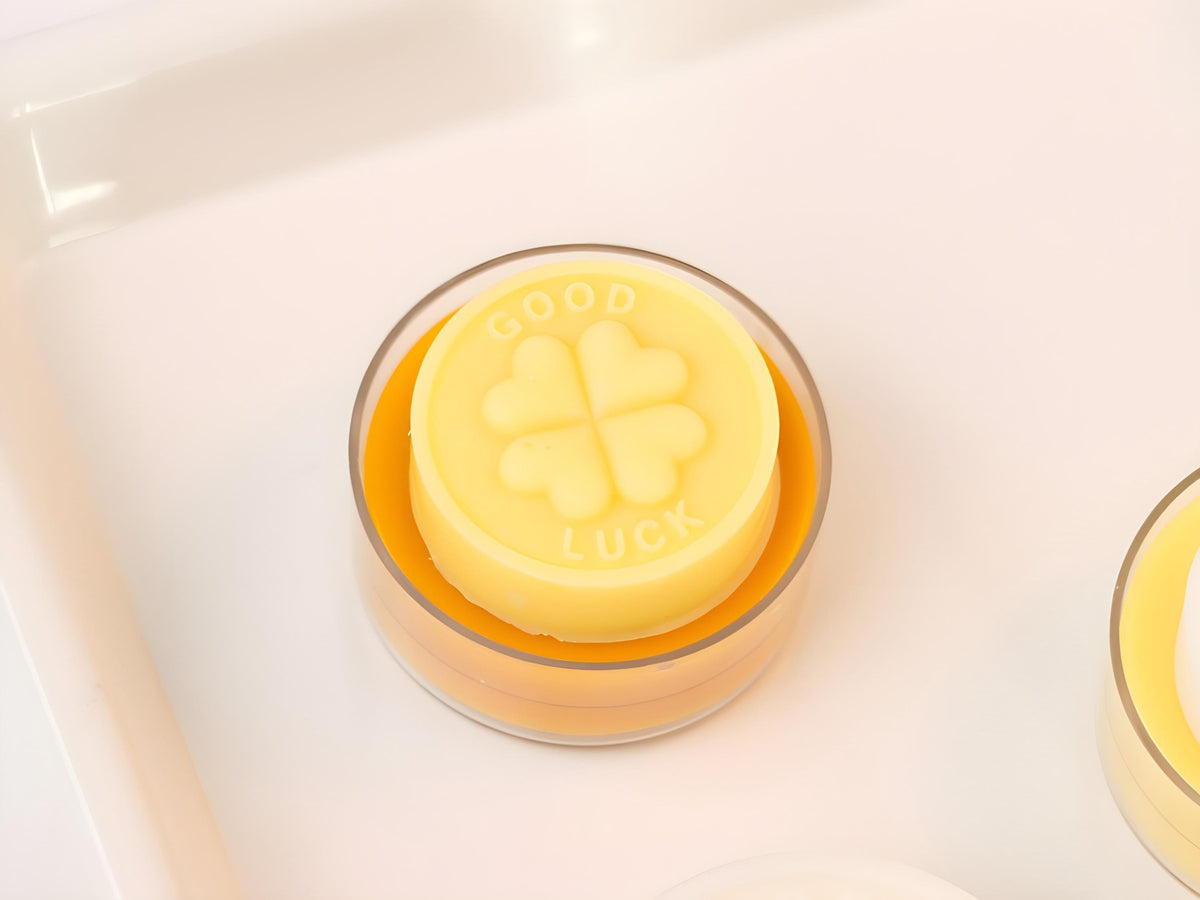 Good Luck Clover Silicone Mold, Coin Soap, Candle, Clay (30/44mm)