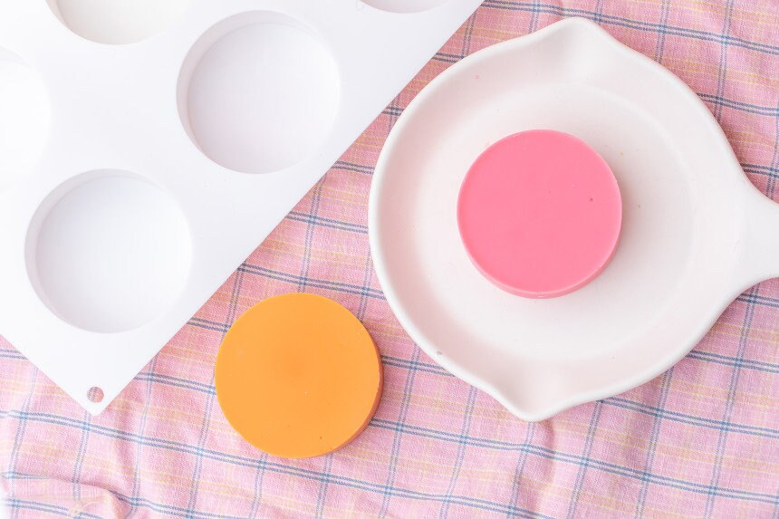 6-Cavity Circle Silicone Mold, Soap, Cake, Candy