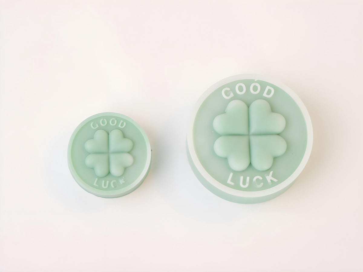 Good Luck Clover Silicone Mold, Coin Soap, Candle, Clay (30/44mm)