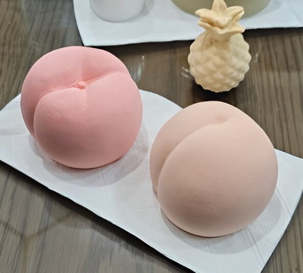 Peach Candle Mold, Realistic Fruit Silicone Mold (80mm)