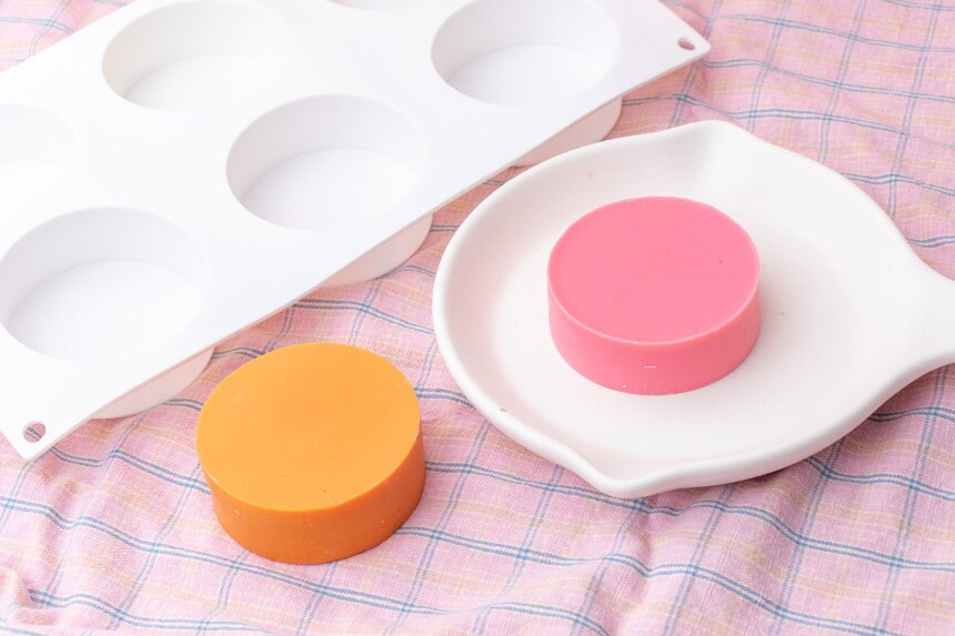 6-Cavity Circle Silicone Mold, Soap, Cake, Candy