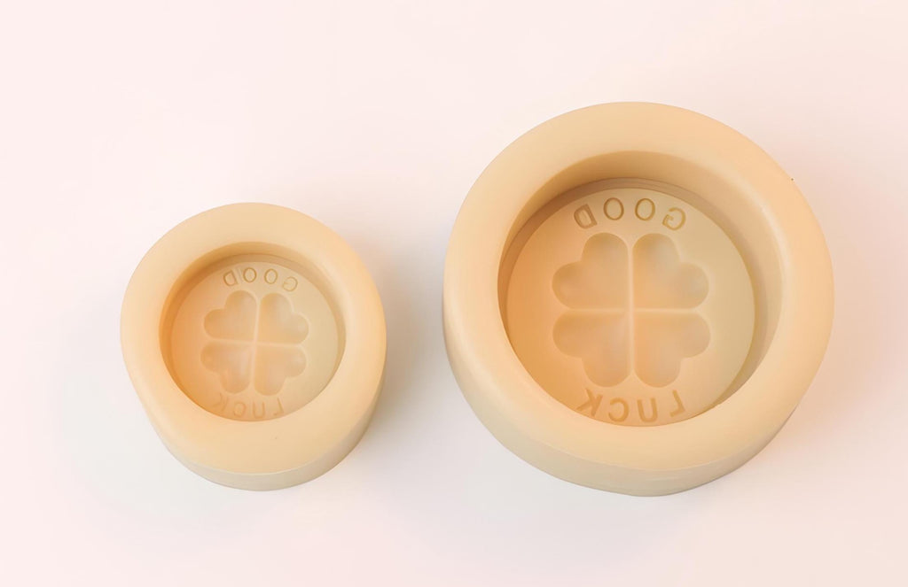 Good Luck Clover Silicone Mold, Coin Soap, Candle, Clay (30/44mm)