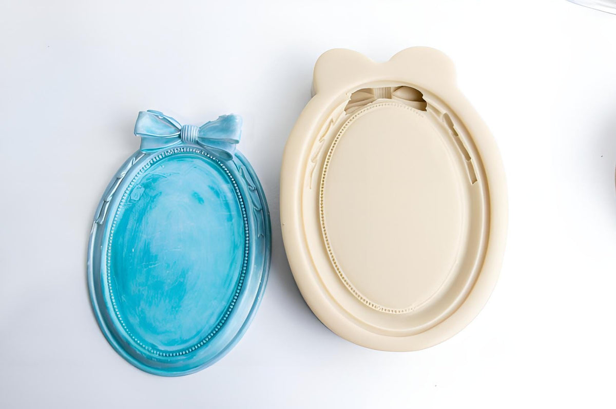 Vintage Oval Frame Silicone Mold, Ribbon and Bow Decor